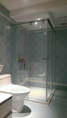 無框式L型淋浴拉門