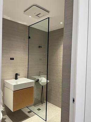 黑色細鋁框固定片